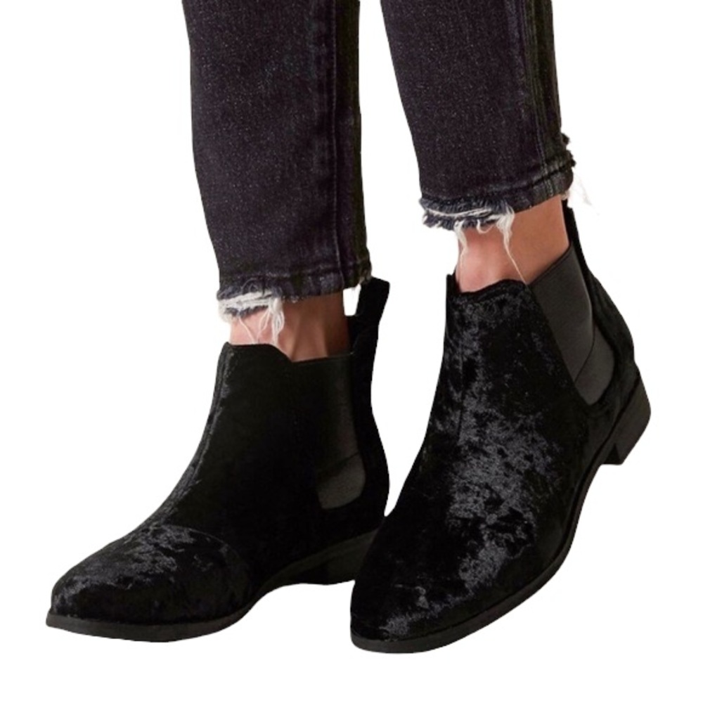 TOMS Ella Ankle Boot